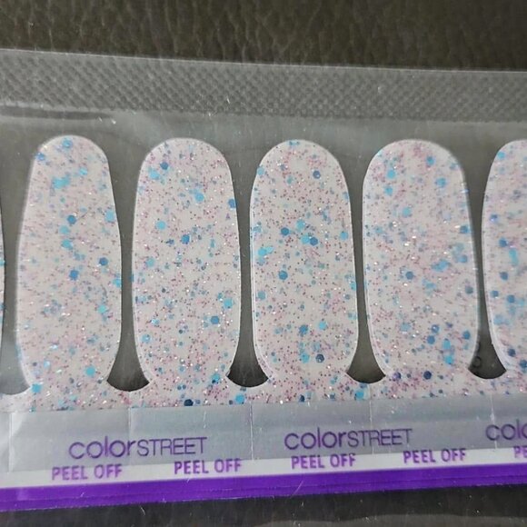 Color Street Color Play Box - May 2024 - Picture 7 of 14